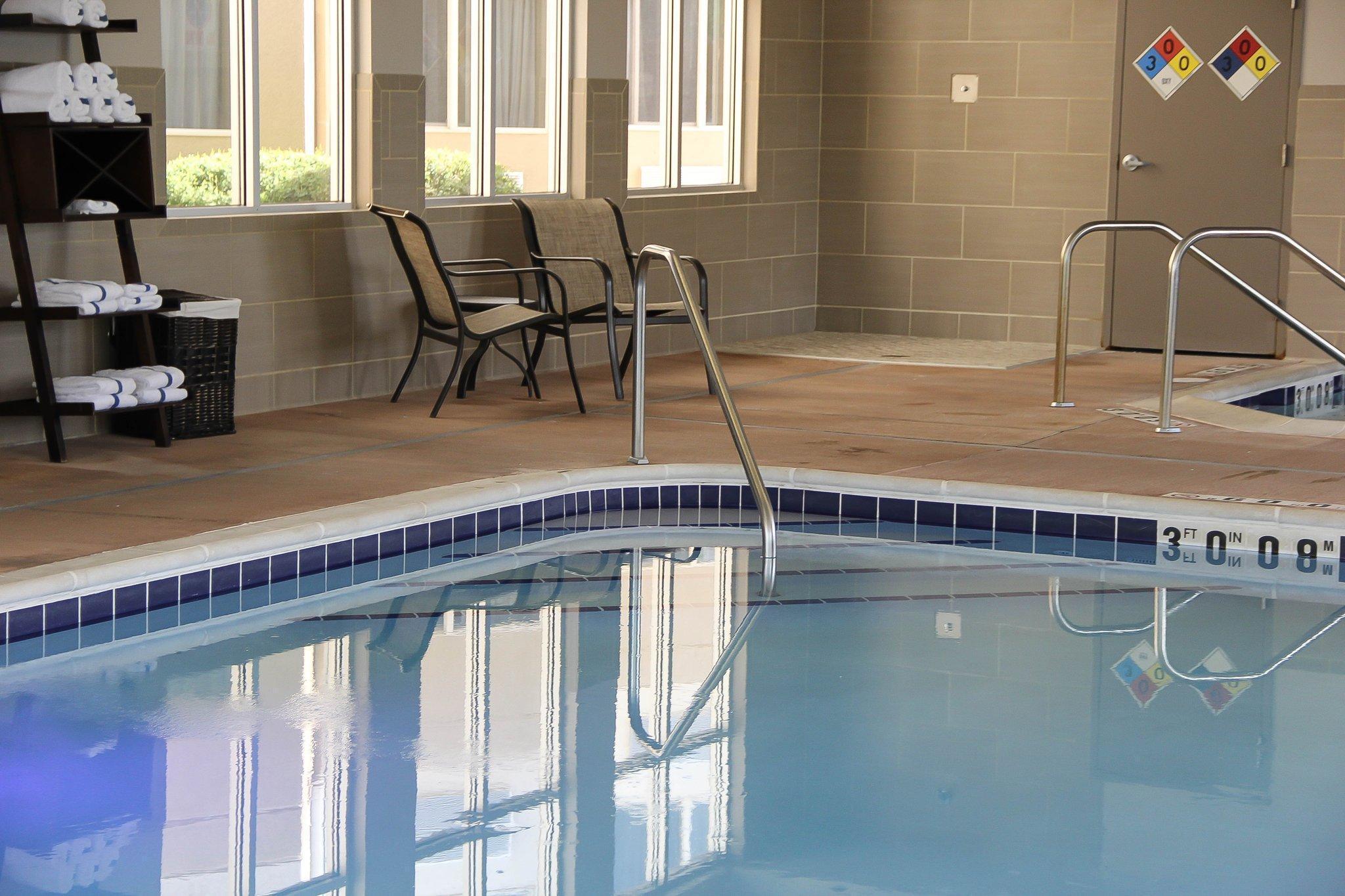 Holiday Inn Express & Suites Colorado Springs-Airport By Ihg Kültér fotó