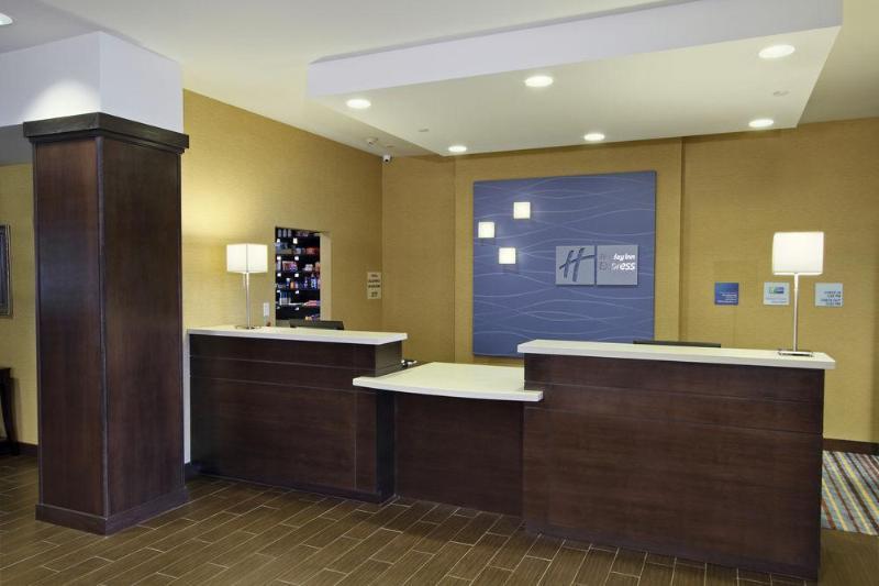 Holiday Inn Express & Suites Colorado Springs-Airport By Ihg Kültér fotó