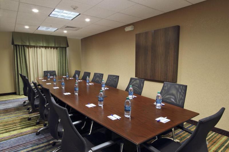 Holiday Inn Express & Suites Colorado Springs-Airport By Ihg Kültér fotó